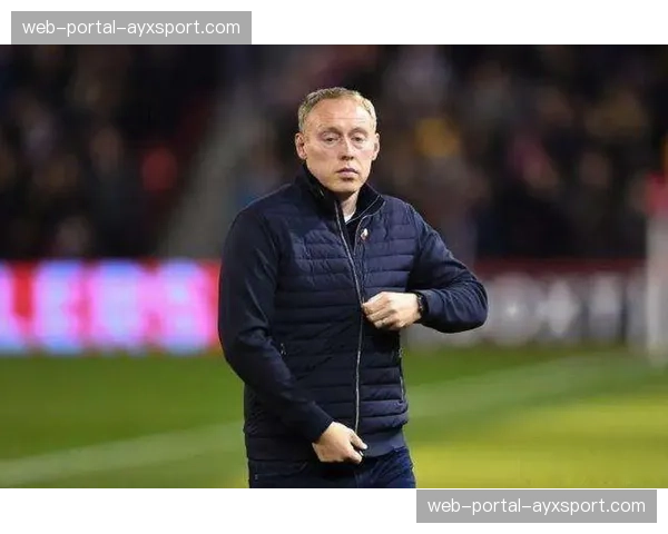 从保级泥潭到四轮不败,诺丁汉森林主帅库珀详解如何重塑防守与转换体系 从保级泥潭到四轮不败,诺丁汉森林主帅库珀详解如何重塑防守与转换体系